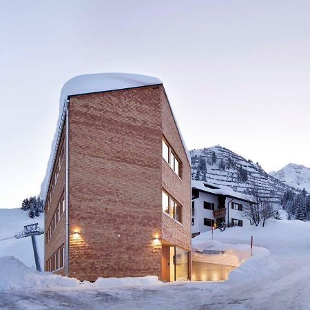 Warthsap Apartmenthaus Warth  Bagian luar foto