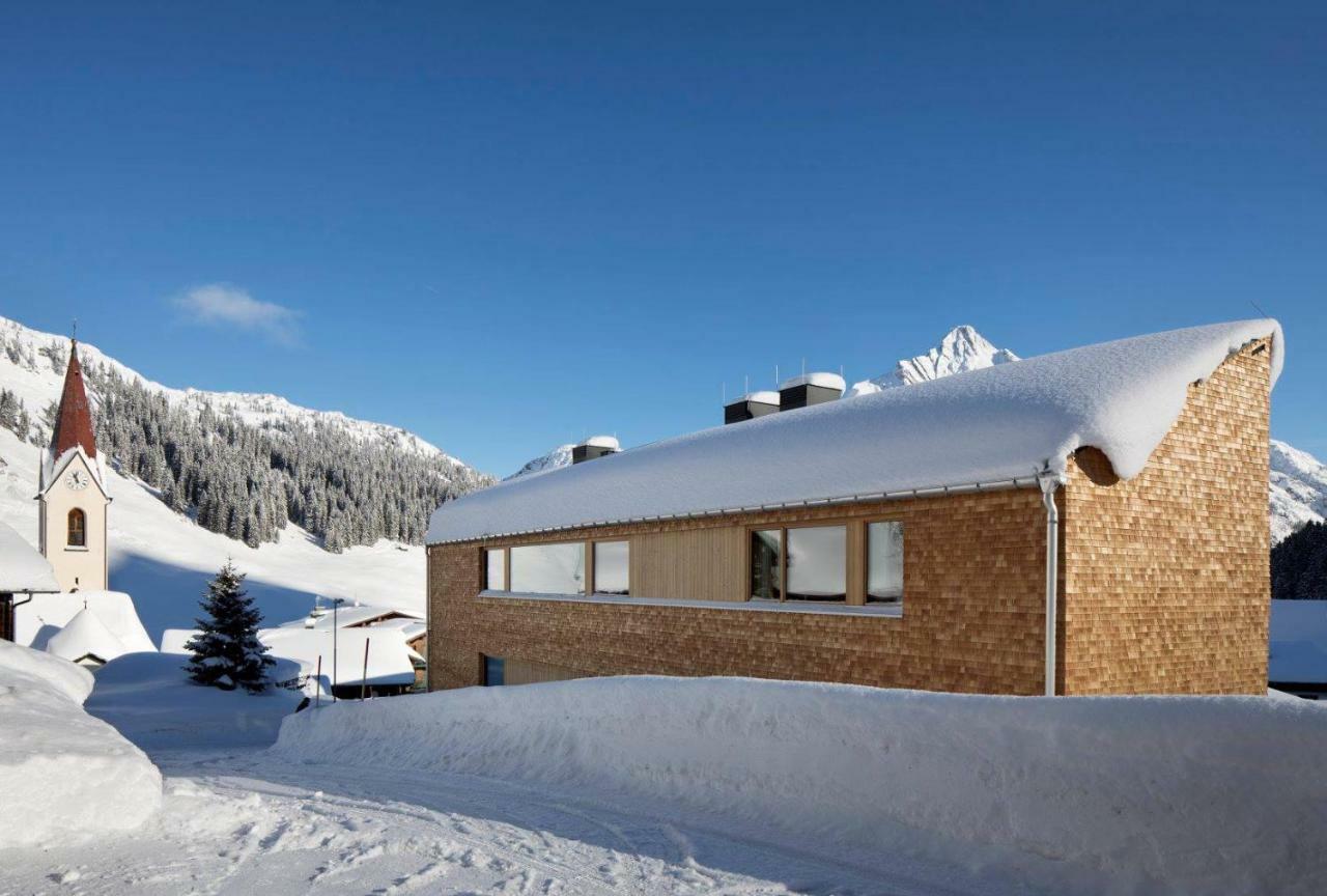 Warthsap Apartmenthaus Warth  Bagian luar foto