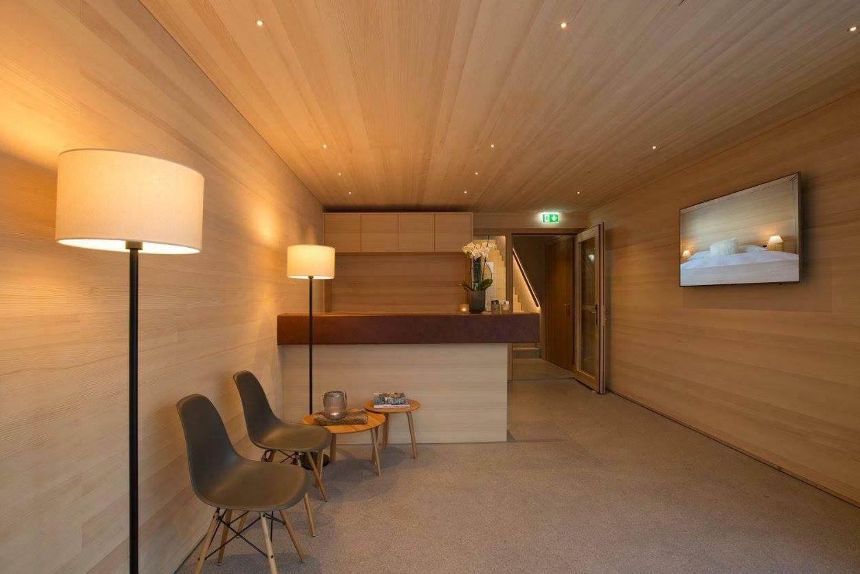 Warthsap Apartmenthaus Warth  Bagian luar foto