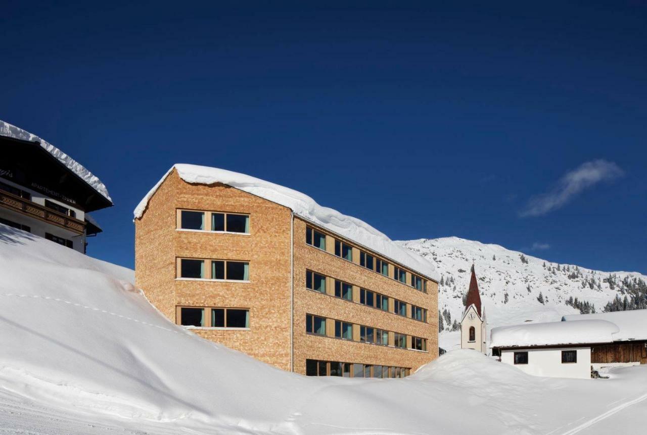 Warthsap Apartmenthaus Warth  Bagian luar foto